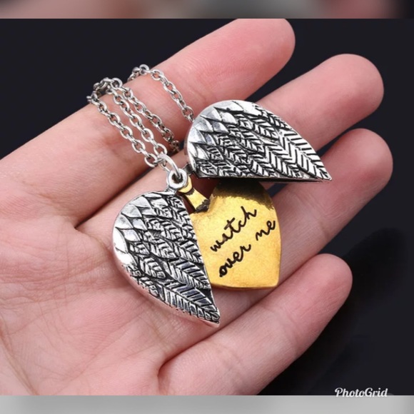 Angel Wings Heart Necklace Can Open Carving - Picture 3 of 9